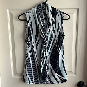 XS Sleeveless Blouse